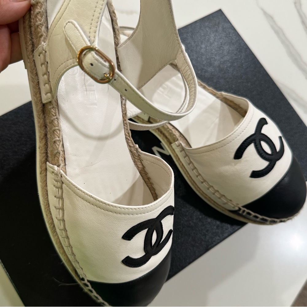 CHANEL Espadrilles Sandals - Picture 2 of 5